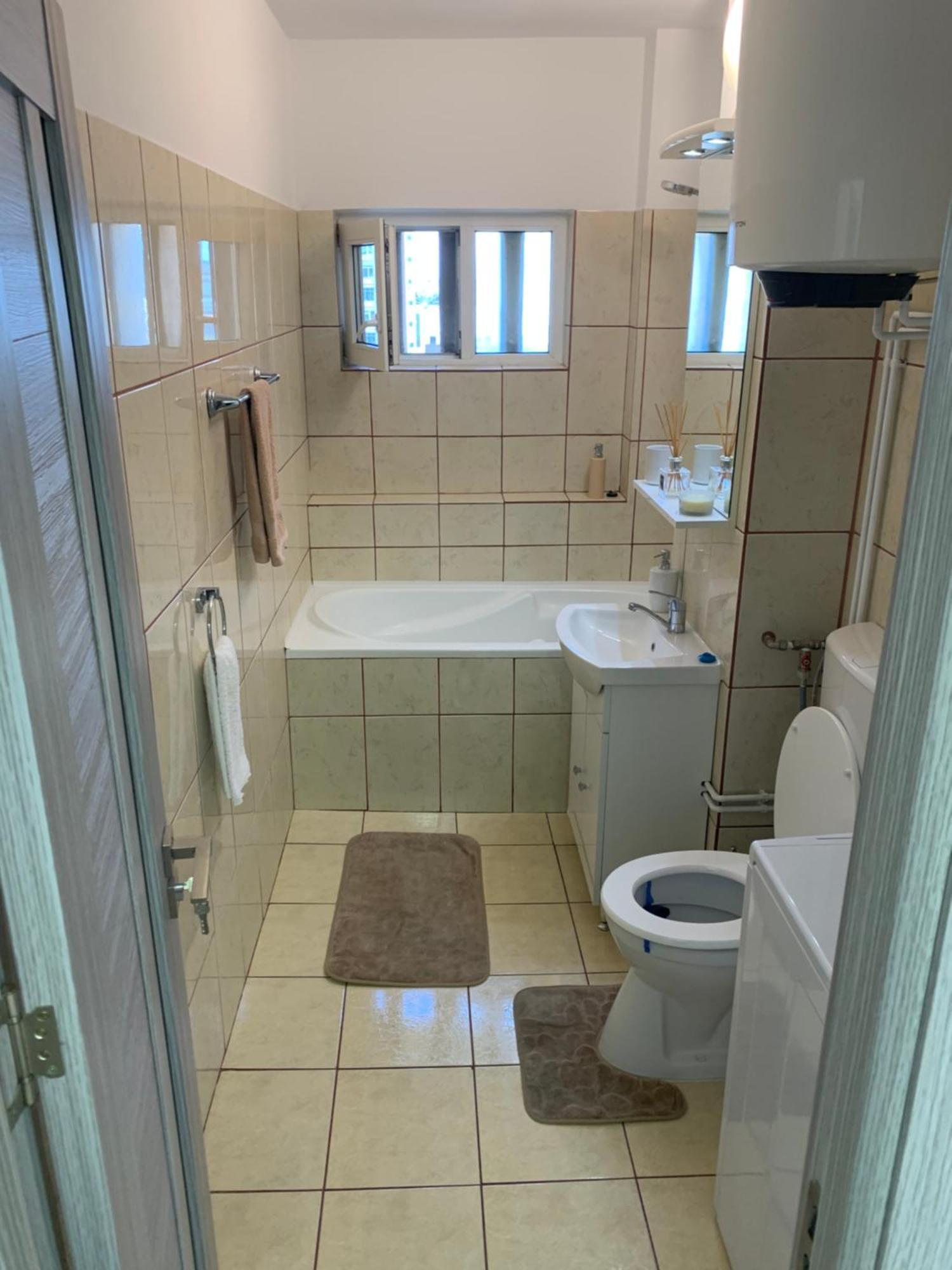 Victoriei Boulevard Private Apartment Brasov Exterior photo